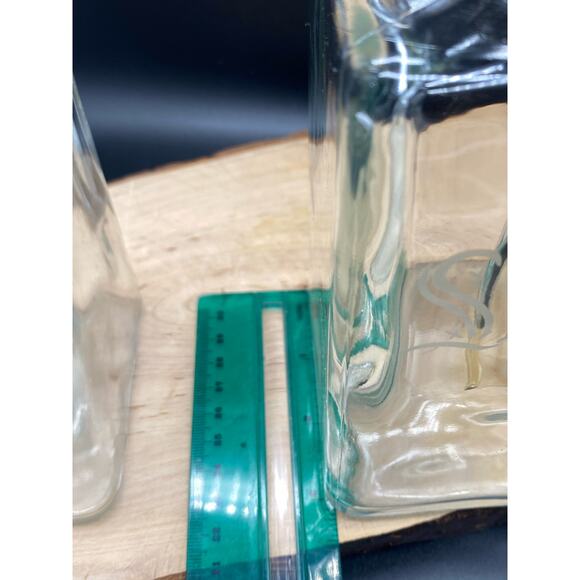 Vintage pair of MCM glass Etched Bourbon and Scotch Decanter with pump and spout - Picture 7 of 9